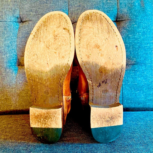 Kenneth Cole Genuine Leather Short Boot - Picture 9 of 9